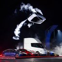 Logo Flying Tesla Roadster